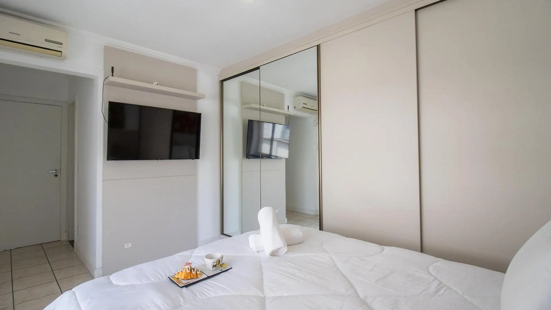 Agm62 - Duplex, Churrasqueira, 3Dorm, 2 Garagens Balneario Camboriu Apartment